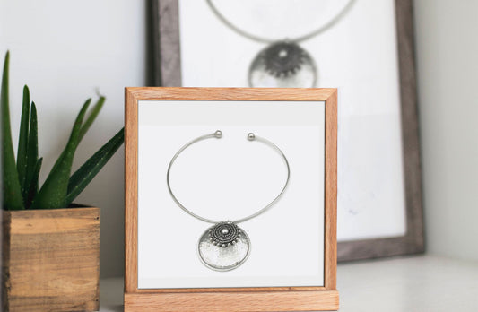 Enhance Your Style: Tips for Choosing the Perfect Jewelry to Elevate Your Outfit