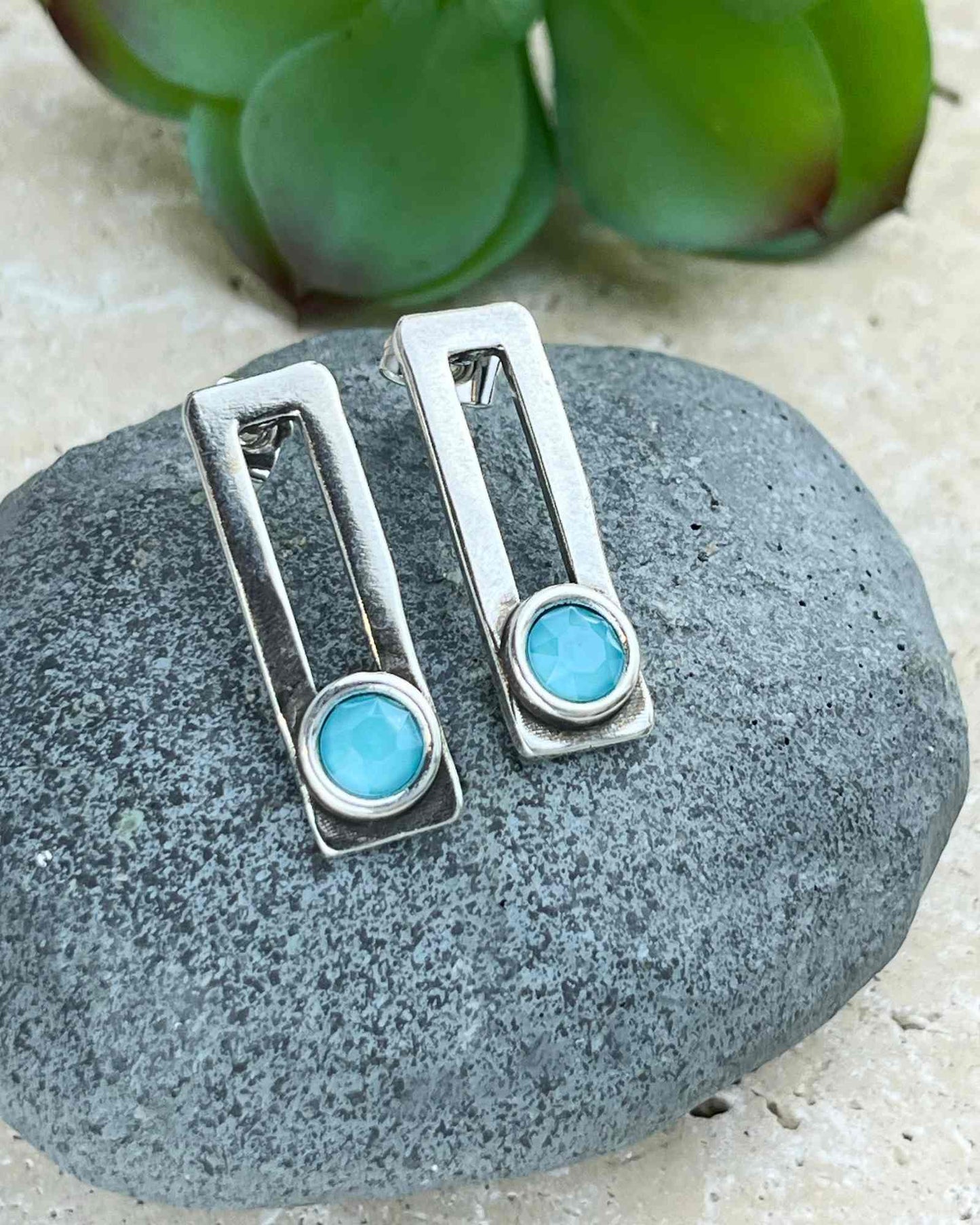 Mailisa Earrings with Swarovski Crystal