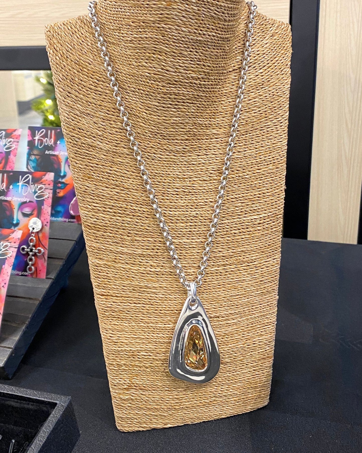 Da'Vine Swarovski Crystal Necklace Set