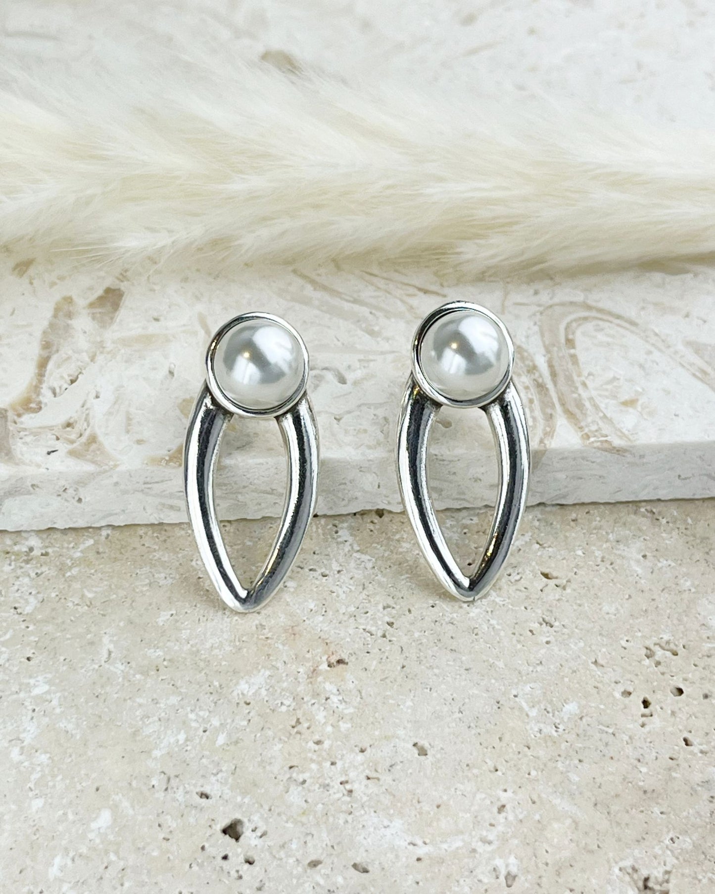 Alana Silver Pearl Earrings